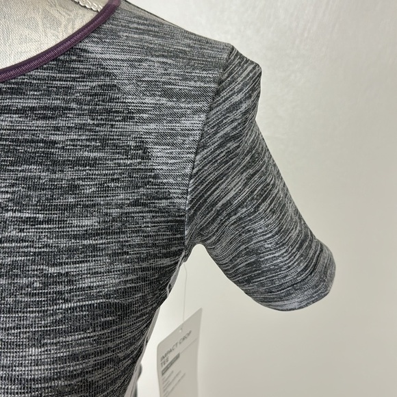 Athleta Impact Crop Top Compression Activewear Tee Women's XS Gray NWT - Picture 6 of 12